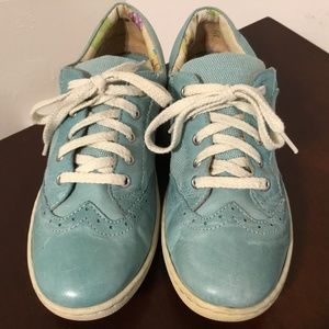 born sur leopard sneaker